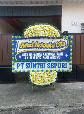 Papan Bunga Duka di Larangan Selatan